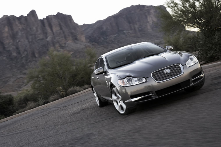 2009 Jaguar XF Picture