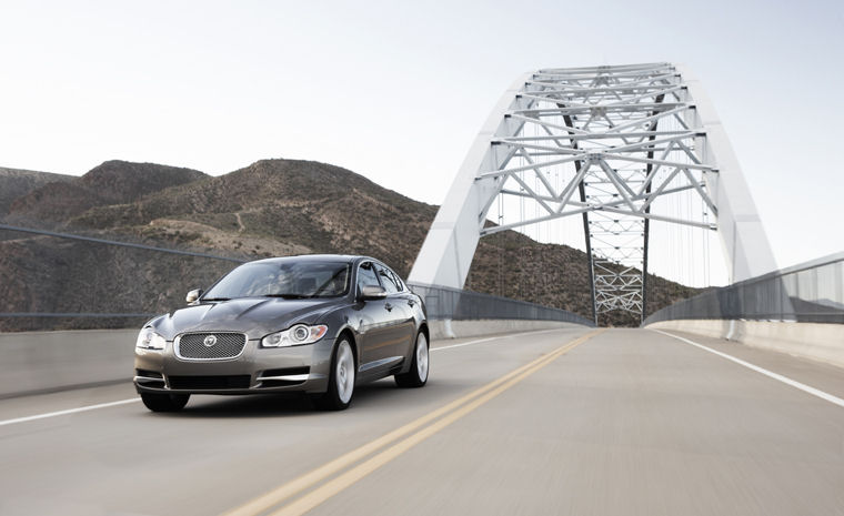 2009 Jaguar XF Picture