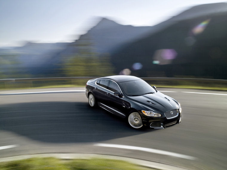 2010 Jaguar XFR Picture