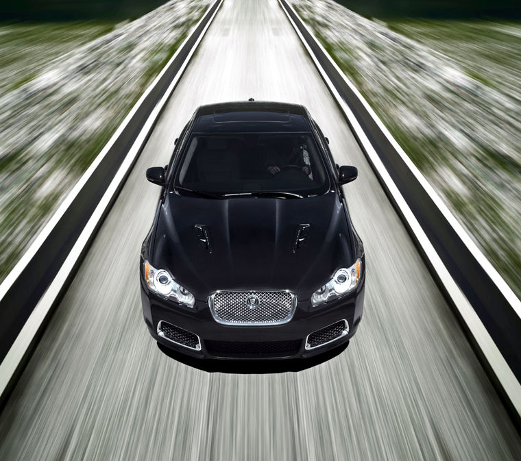 2010 Jaguar XFR Picture