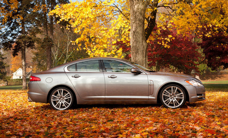 2011 Jaguar XF Supercharged Picture