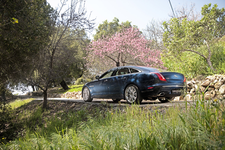 2011 Jaguar XJ Supercharged Picture