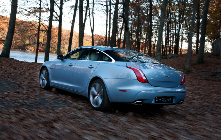 2011 Jaguar XJ Picture
