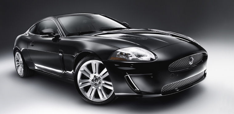 2010 Jaguar XKR Picture