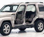 2008 Jeep Liberty IIHS Side Impact Crash Test Picture