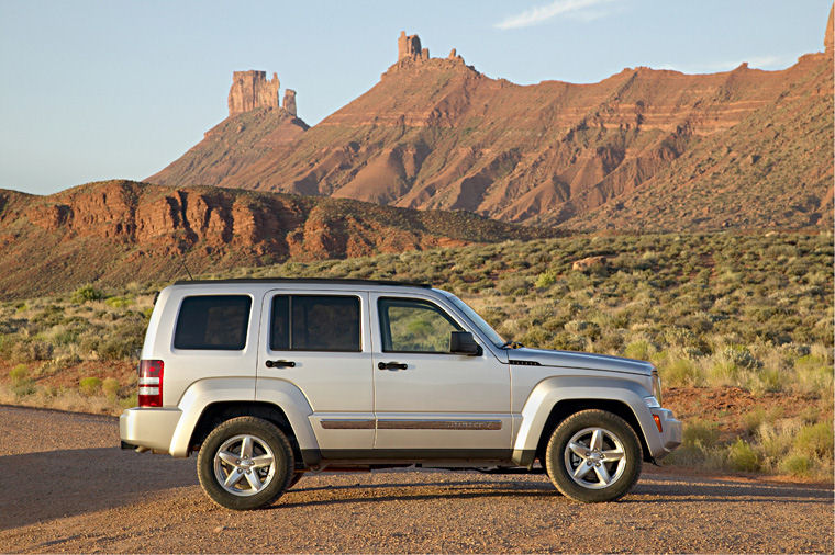 2009 Jeep Liberty Limited 4WD Picture