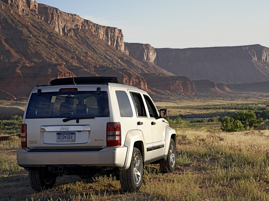 Jeep Liberty Desktop Wallpaper