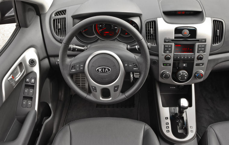 2010 Kia Forte SX Cockpit Picture