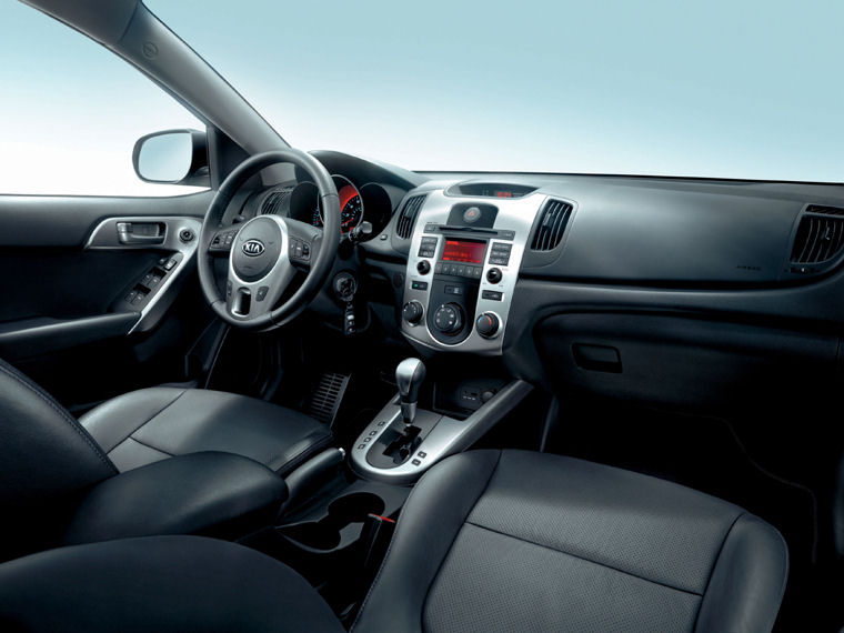 2010 Kia Forte SX Interior Picture