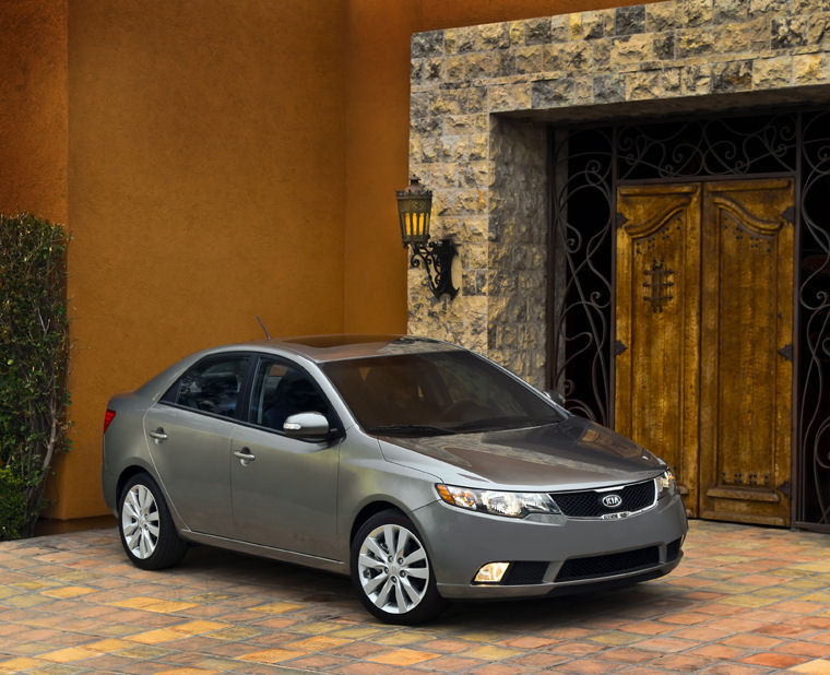 2010 Kia Forte SX Picture