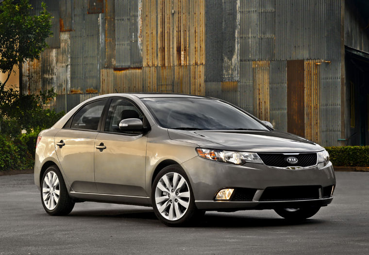 2010 Kia Forte SX Picture