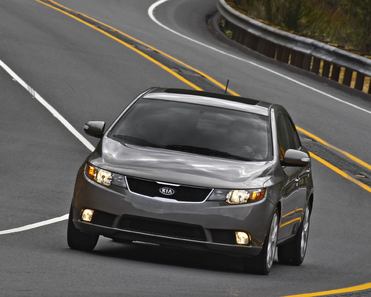 Kia Forte Desktop Wallpaper