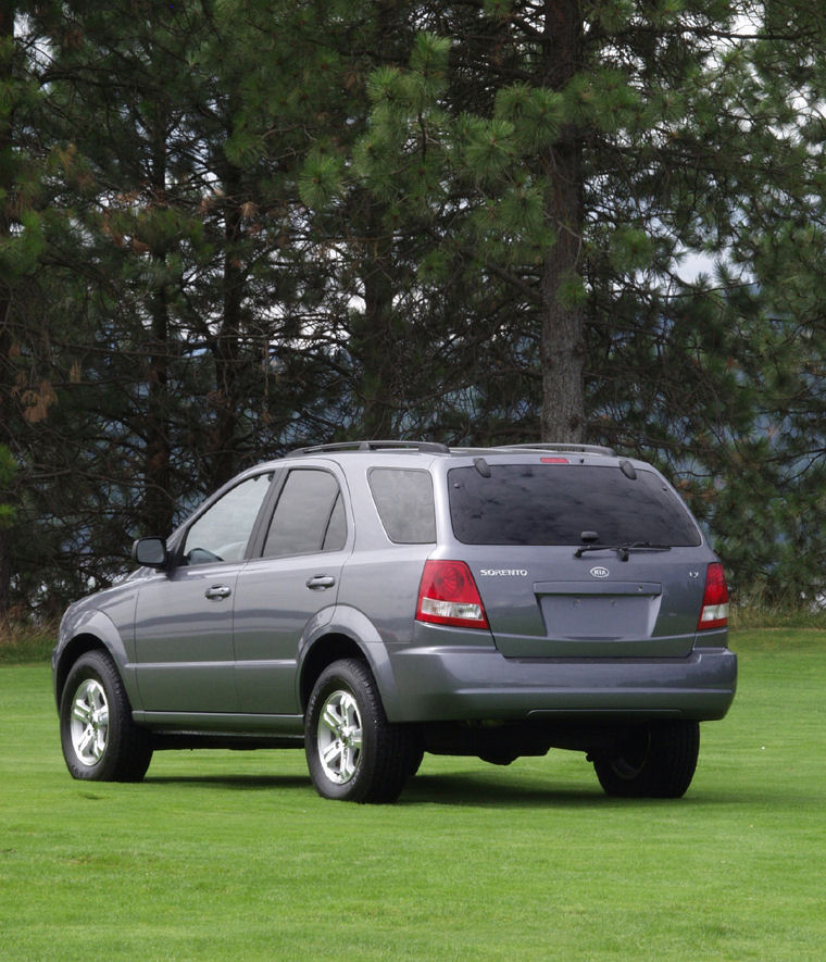 2003 Kia Sorento Picture