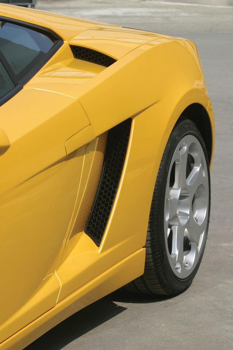 2008 Lamborghini Gallardo Side Air Intakes Picture