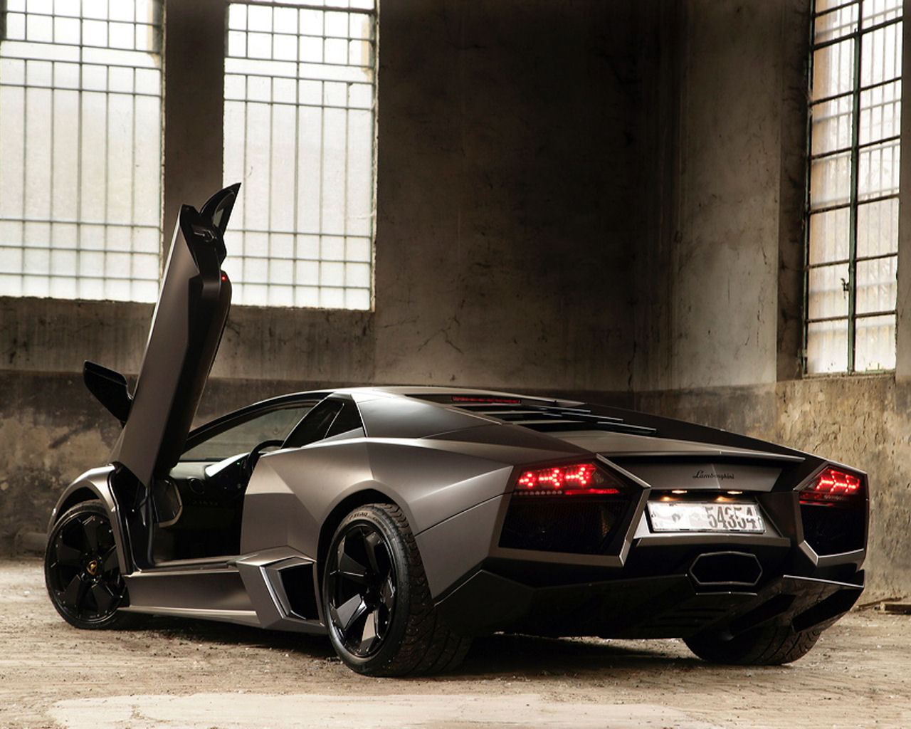 Lamborghini Reventon Desktop Wallpaper