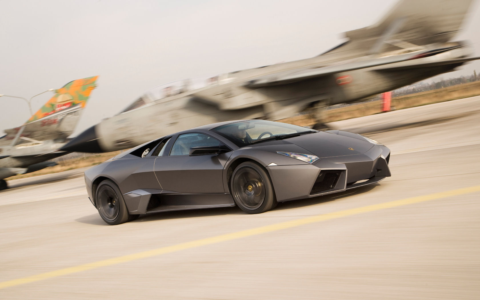 Lamborghini Reventon Desktop Wallpaper