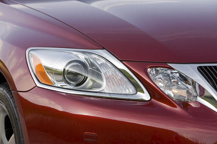 2008 Lexus GS 460 Headlight Picture