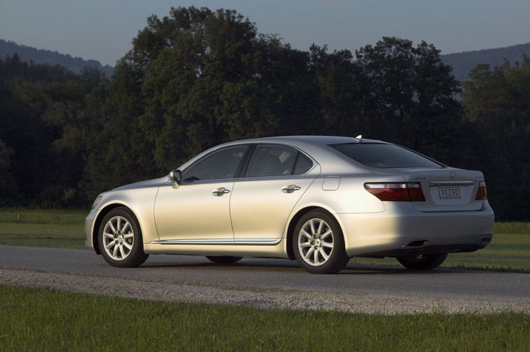 2009 Lexus LS 460 Picture