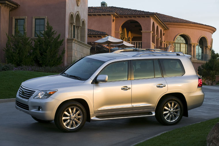 2009 Lexus LX 570 Picture