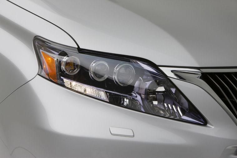 2010 Lexus RX 350 Headlight Picture