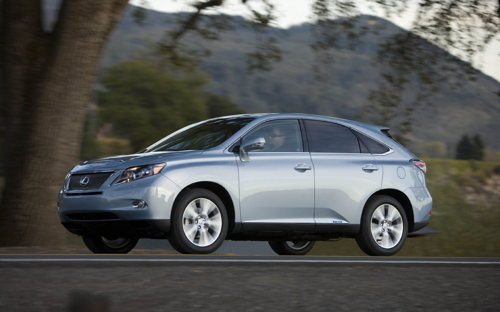 Lexus RX Desktop Wallpaper