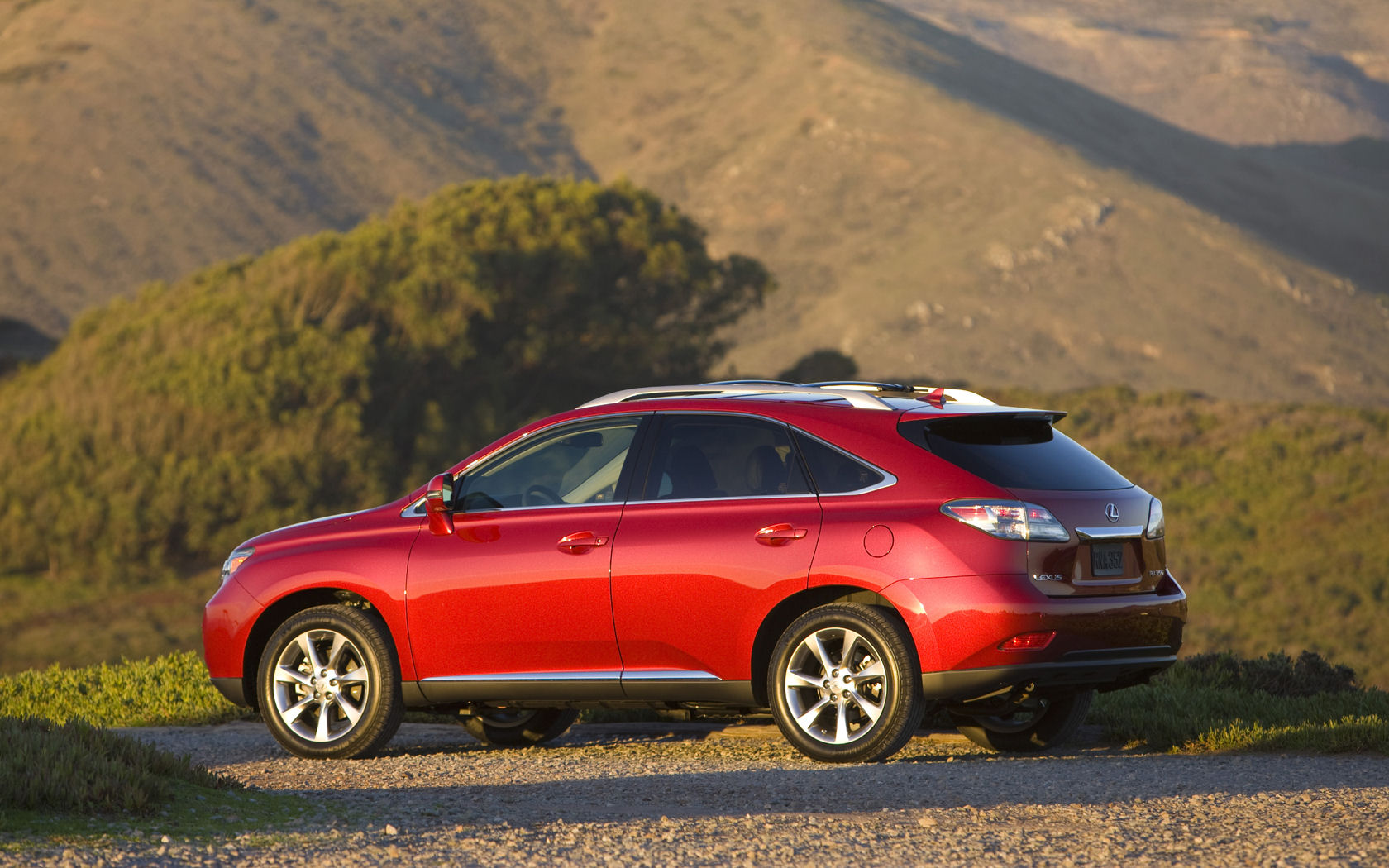 Lexus RX Desktop Wallpaper