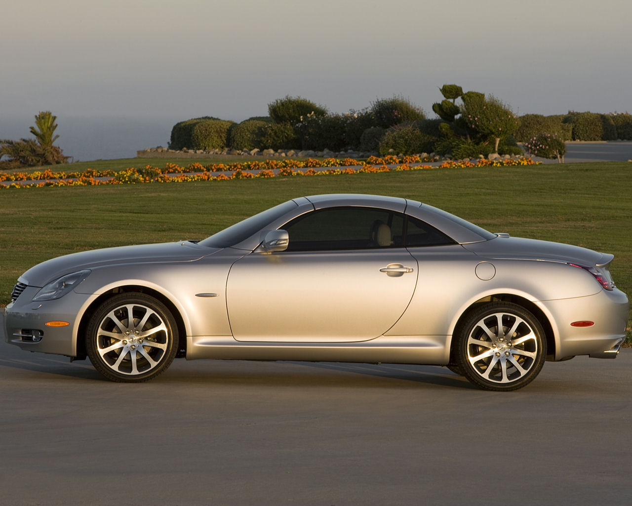 Lexus SC Desktop Wallpaper