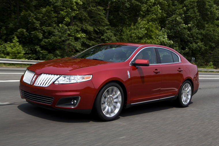 2009 Lincoln MKS Picture