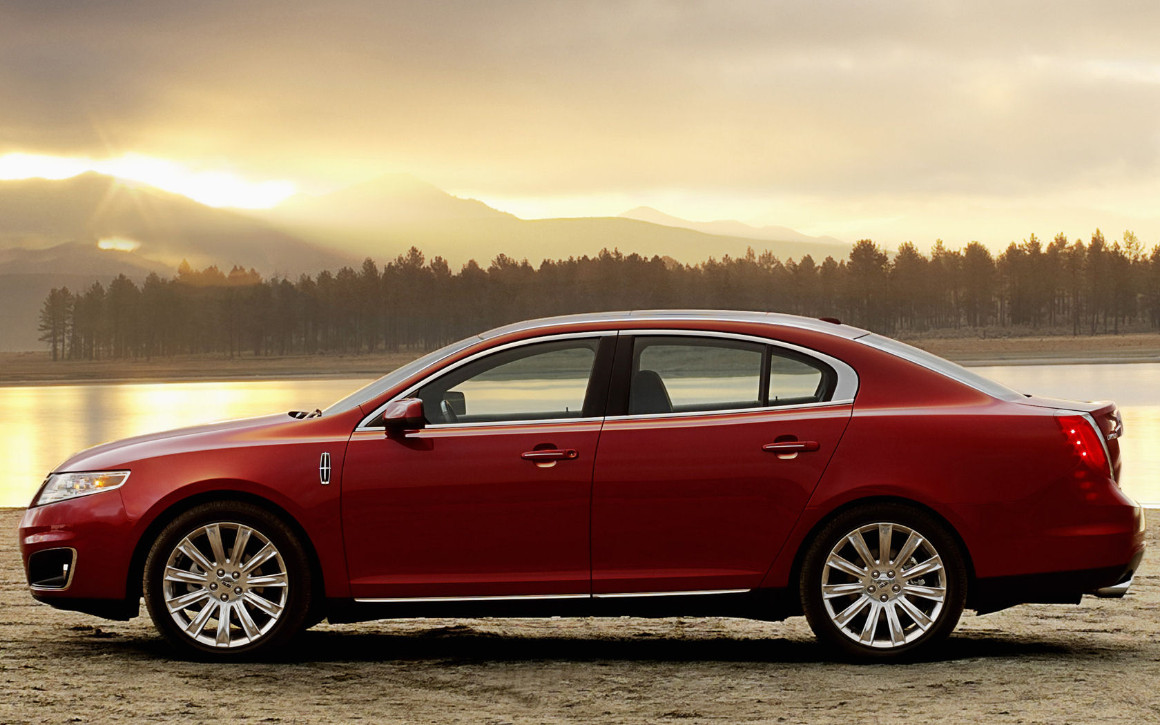 Lincoln MKS Desktop Wallpaper