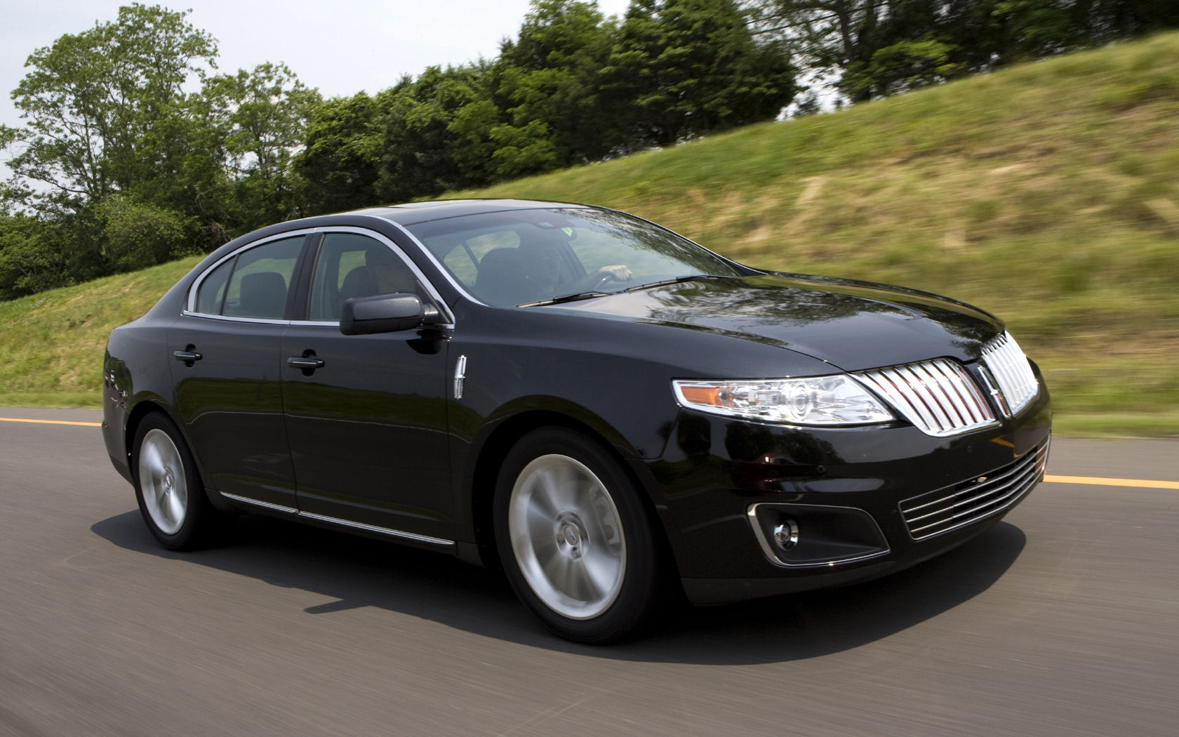 Lincoln MKS Desktop Wallpaper