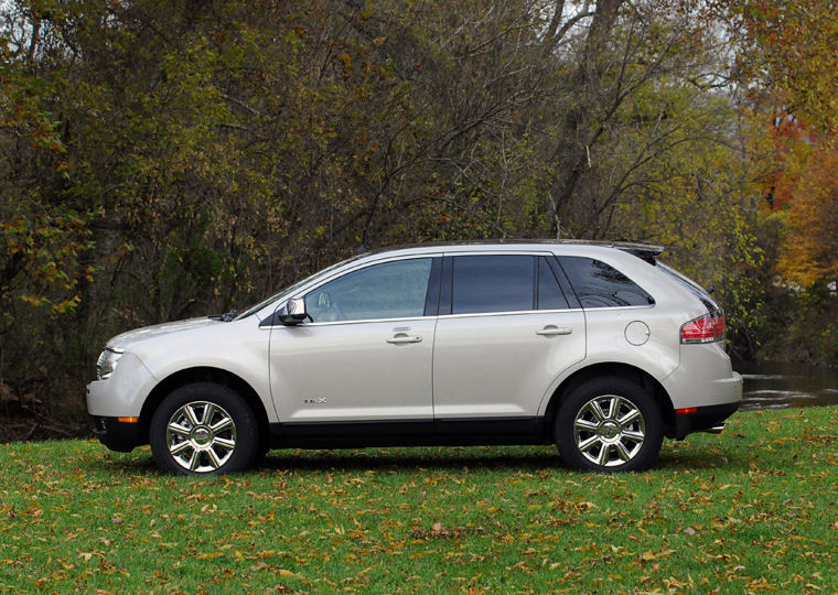 2008 Lincoln MKX Picture