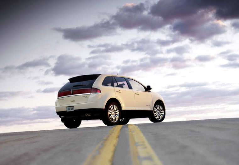 2008 Lincoln MKX Picture