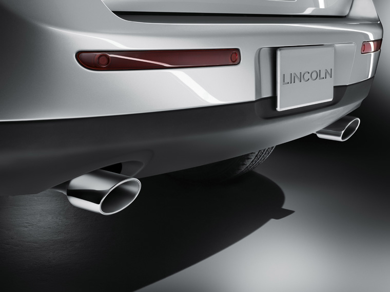 2011 Lincoln MKX Exhaust Picture