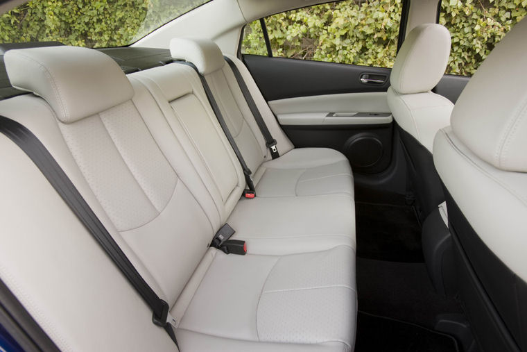 2010 Mazda 6s Rear Seats Picture