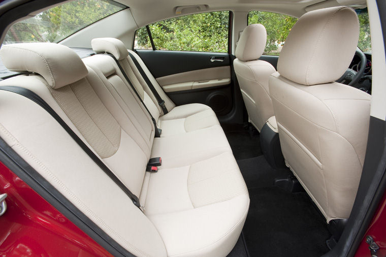 2011 Mazda 6i Rear Seats Picture