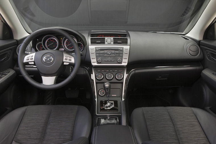 2009 Mazda 6s Cockpit Picture