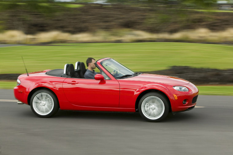 2006 Mazda MX5 Miata Picture