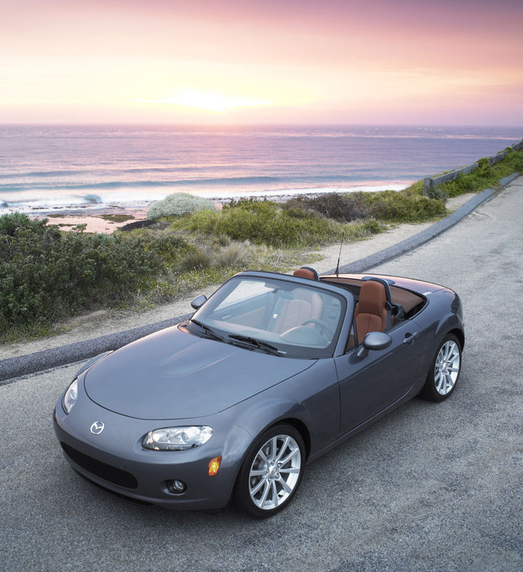 2006 Mazda MX-5 Miata Picture