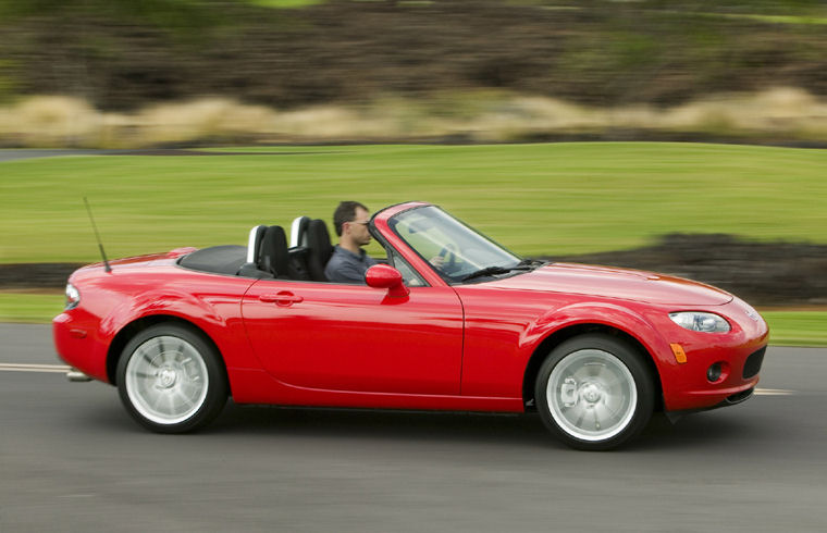 2009 Mazda MX5 Miata Picture