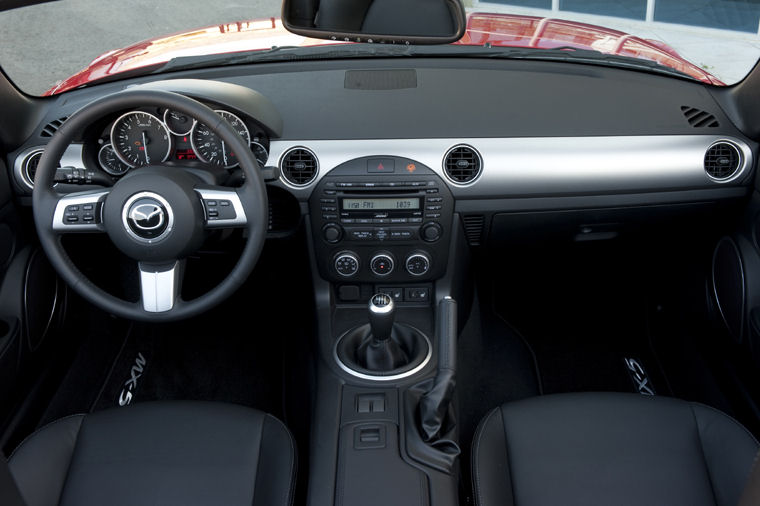 2009 Mazda MX5 Miata Cockpit Picture