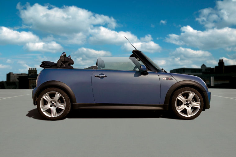 2005 Mini Cooper S Convertible Picture