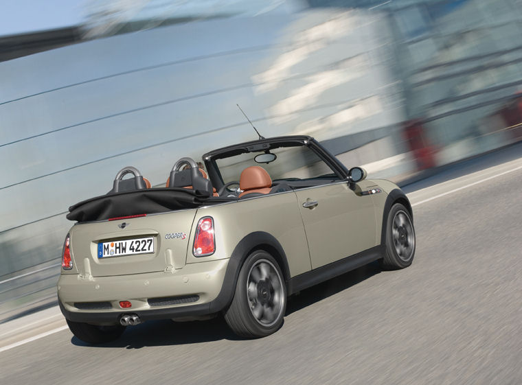 2007 Mini Cooper S Convertible Picture