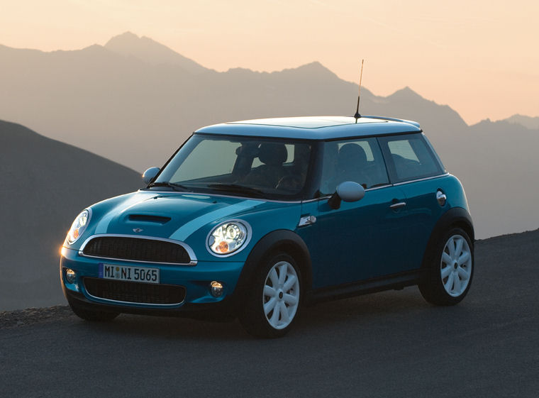 2008 Mini Cooper S Picture