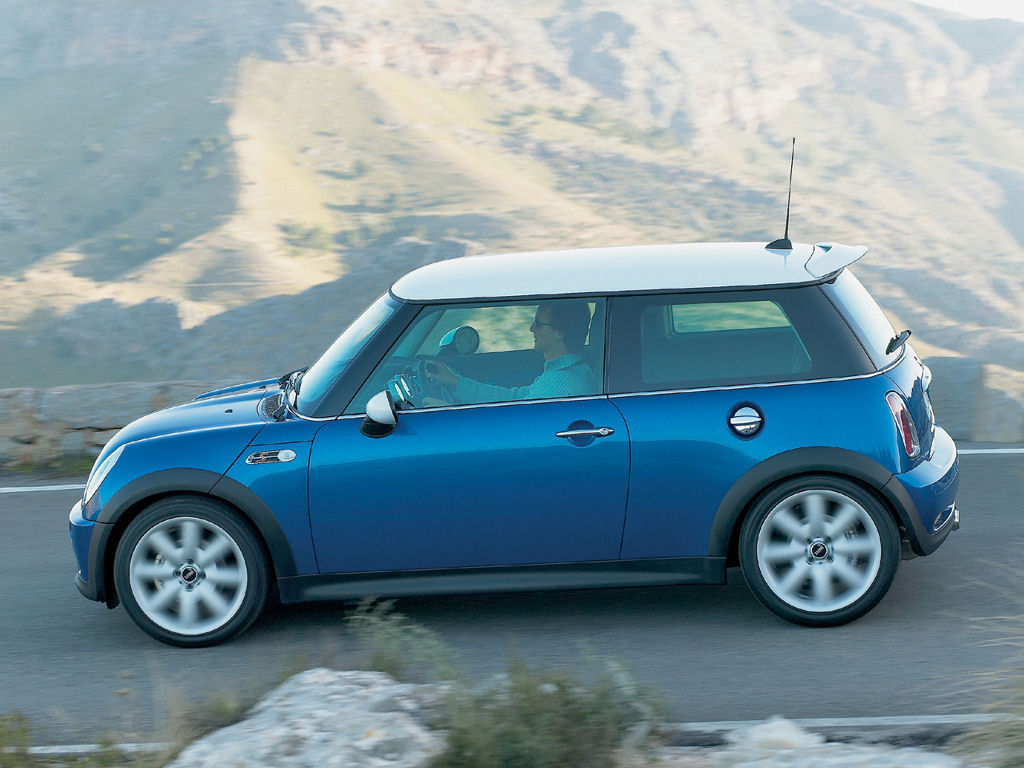 Mini Cooper Desktop Wallpaper