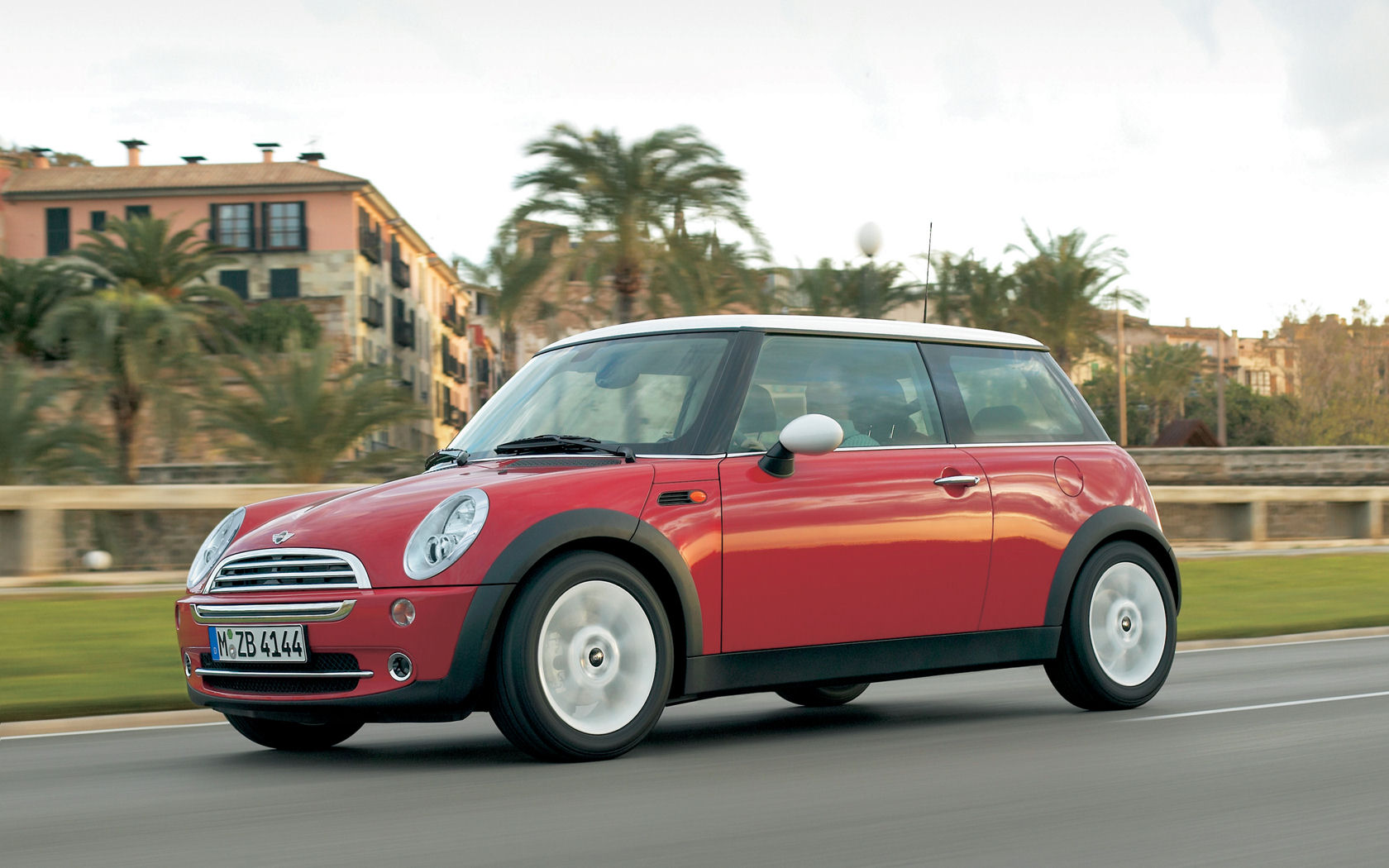 Mini Cooper Desktop Wallpaper