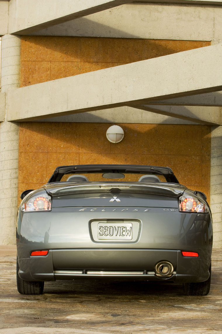 2007 Mitsubishi Eclipse Spyder GT Picture