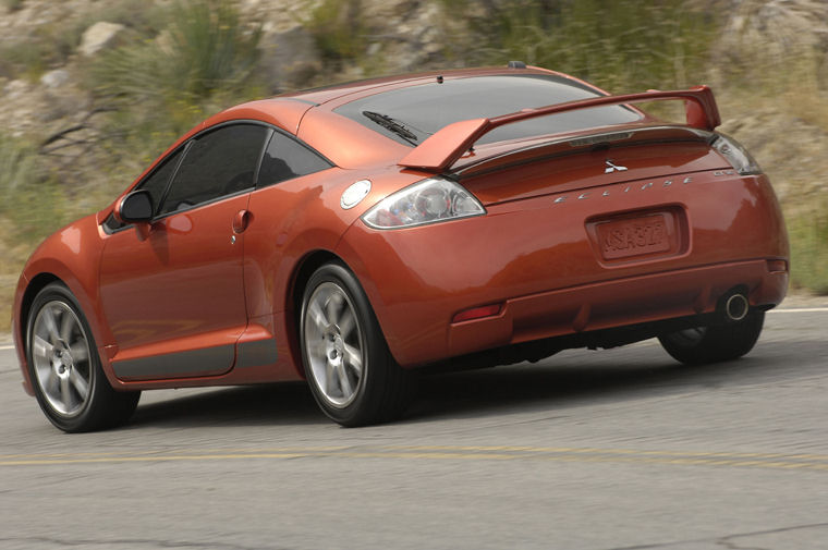 2008 Mitsubishi Eclipse SE V6 Picture