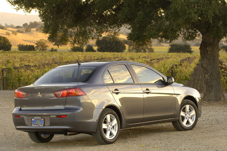 2008 Mitsubishi Lancer ES Picture