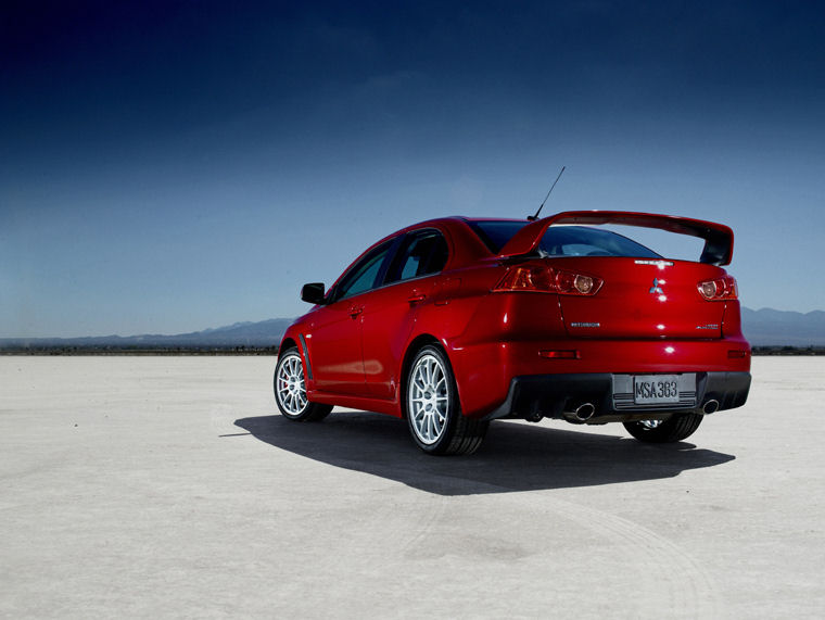 2009 Mitsubishi Lancer Evolution X Picture