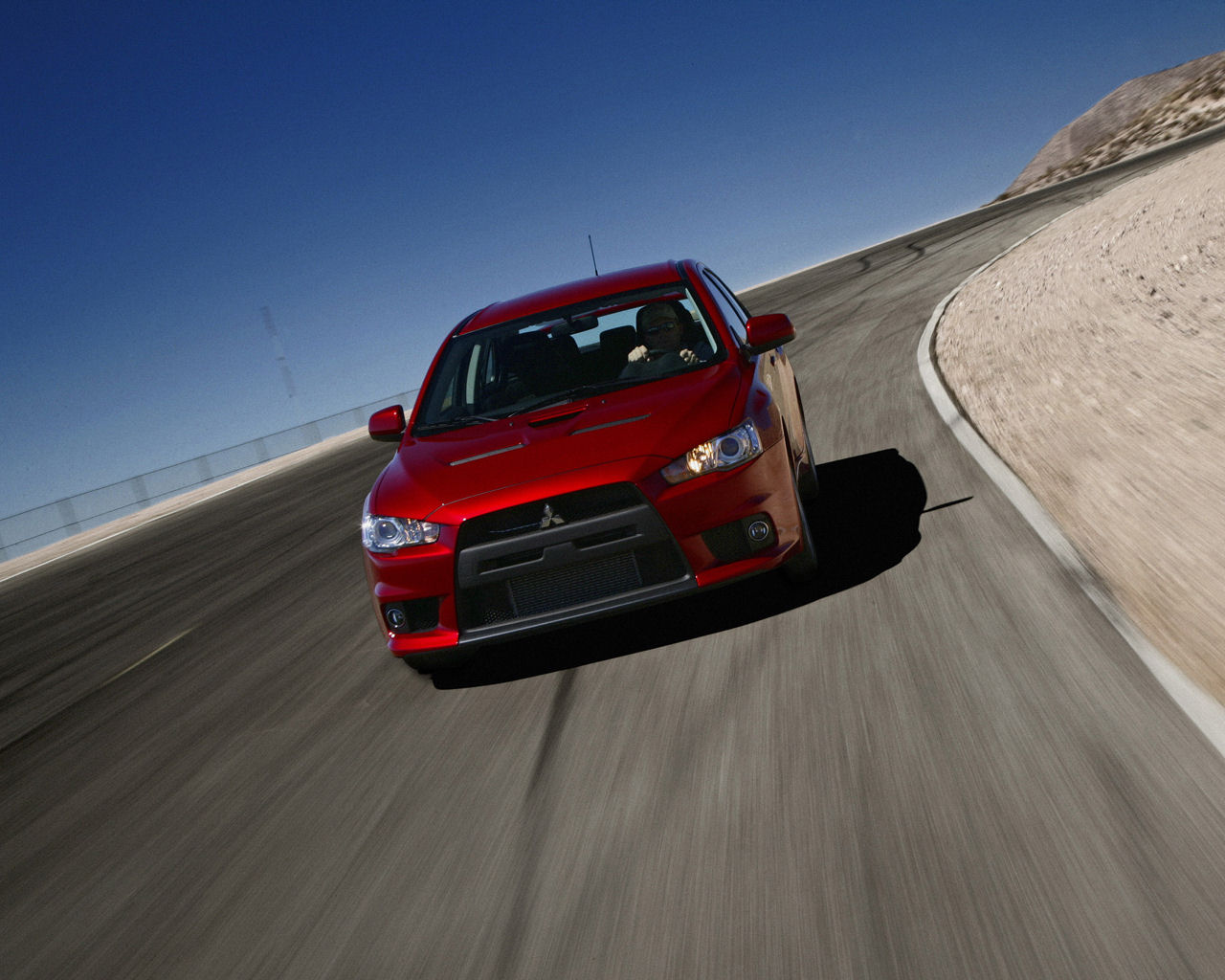 Mitsubishi Lancer Desktop Wallpaper